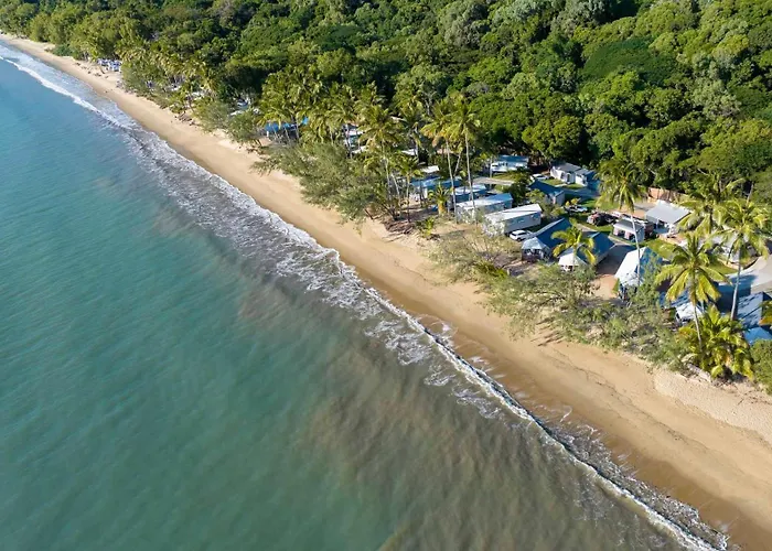 Palm Cove Hotels with a View