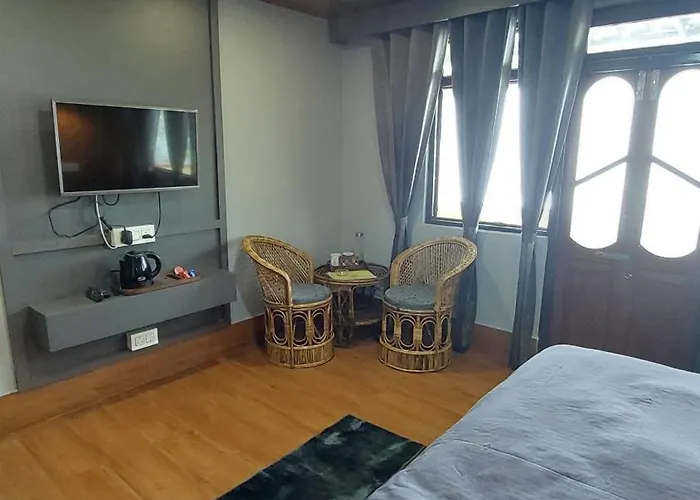 Darjeeling (West Bengal) Hotels with a View