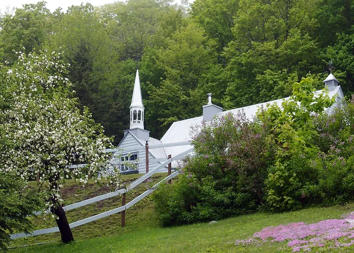 Saint-Sauveur Hotels with a View