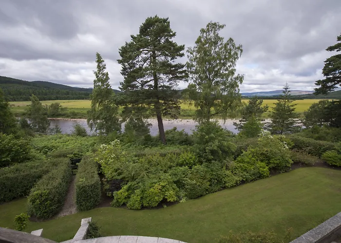 Aboyne Hotels with a View