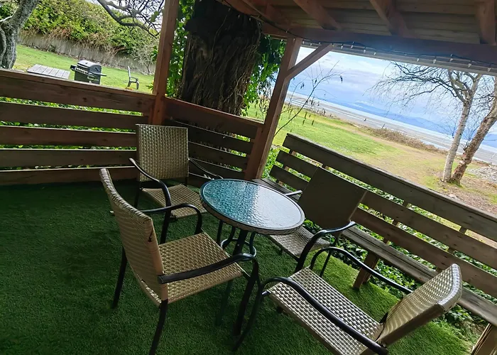 Parksville Hotels with a View